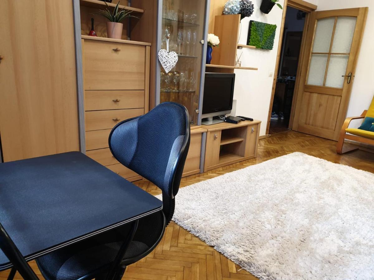 3 Camere Central Iasi Exterior photo